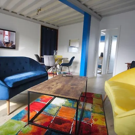 La Note Bleue, Bord De
