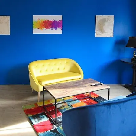 La Note Bleue, Bord De شقة *